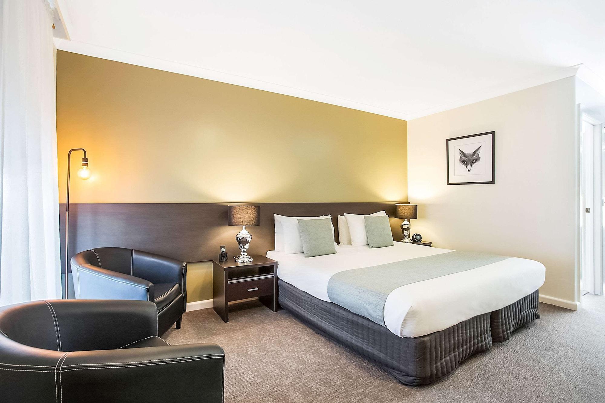 Comfort Inn Western Γουόρναμπουλ Εξωτερικό φωτογραφία