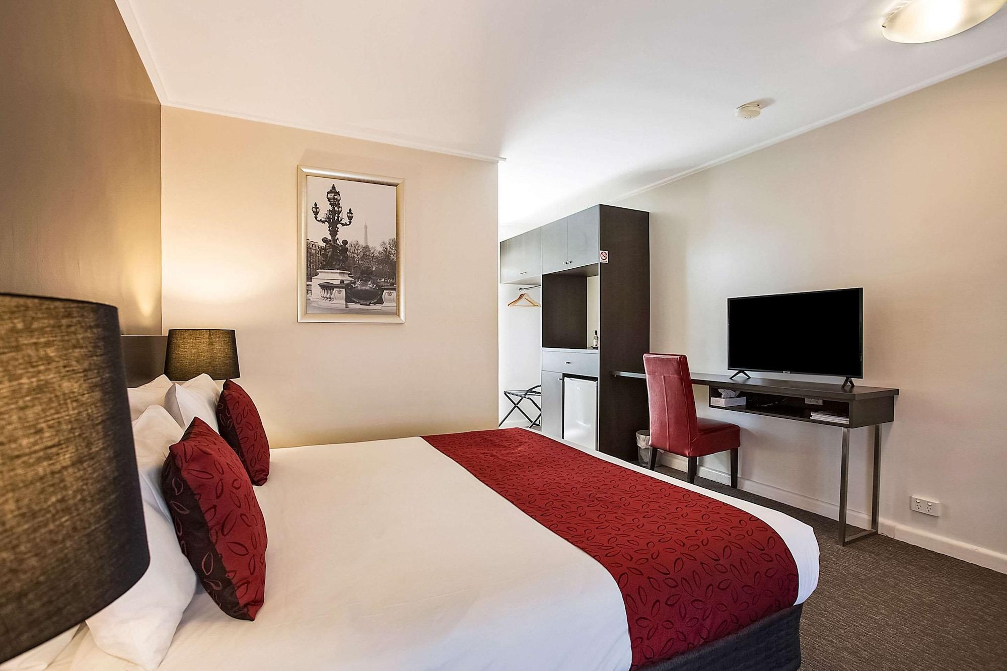 Comfort Inn Western Γουόρναμπουλ Εξωτερικό φωτογραφία